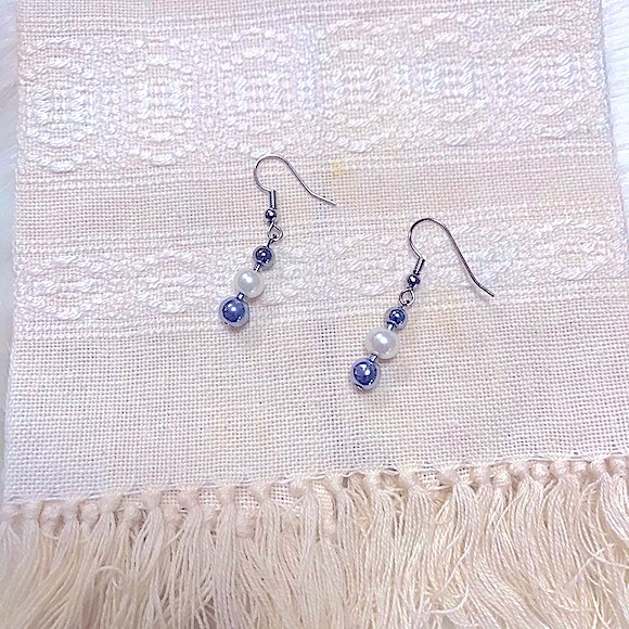 🆕Classy•Chic Silver Hypoallergenic Pearly Beaded Dangles Earrings 4_Pierced👂🏻 - Picture 7 of 15